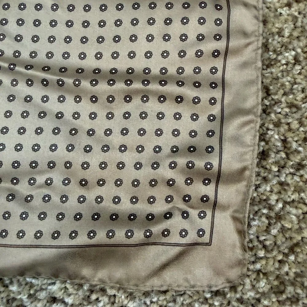 John Henry VTG 100% Silk Mens Handkerchief Brown Paisley Print 13X13 Italy Made